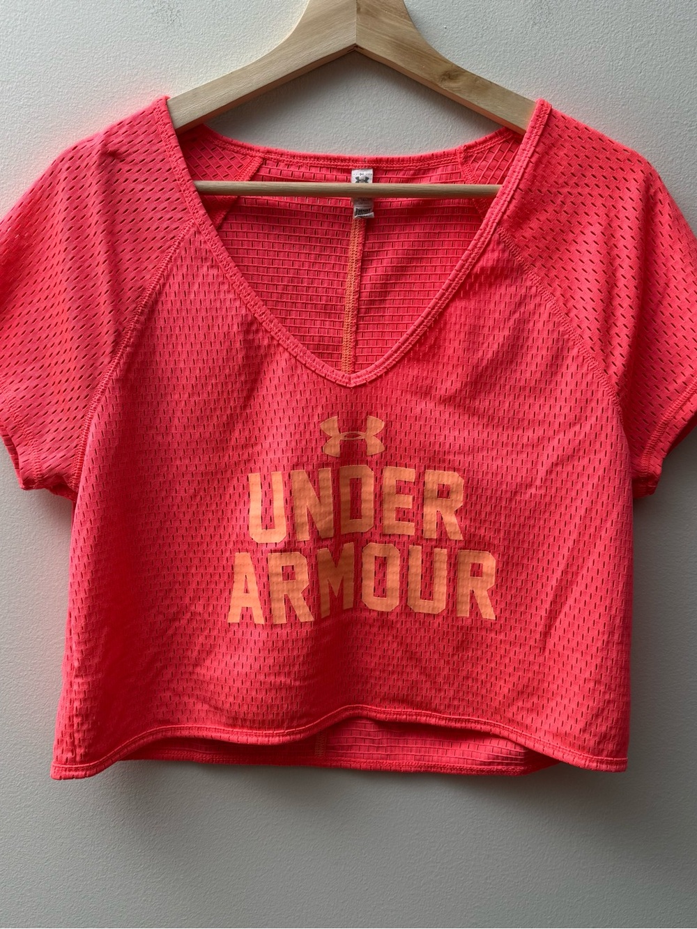 Under Armour Coral Pink Short-Sleeve V-Neck Crop Top